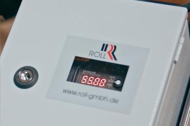 Die ROLL Sanierungsfräse RO-300 setzt neue Maßstäbe in der Untergrundvorbereitung. Ob Entfernung von Bodenbelagsrückständen, Kleberresten, Spachtelmassen oder Bodenbeschichtungen – egal was Sie nach der Entfernung des Bodenbelages vorfinden – mit der Sani