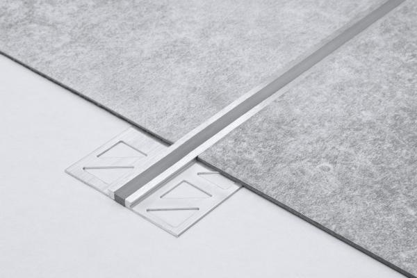 Dehnfugenprofil Alu natur 3mm, 270cm, mit grauer Dehnungsfuge