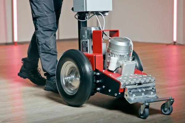 ROLL-STRIPPER RO-3 Fahrhilfe